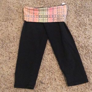 Victoria Secret crop yoga pants